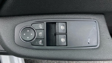 Renault Clio 1.0 TCe 100 Play 5dr Petrol Hatchback